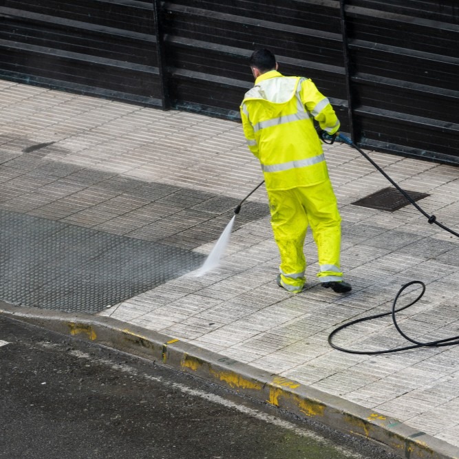 Commercial and industrial construction cleaning floor cieling windows New York